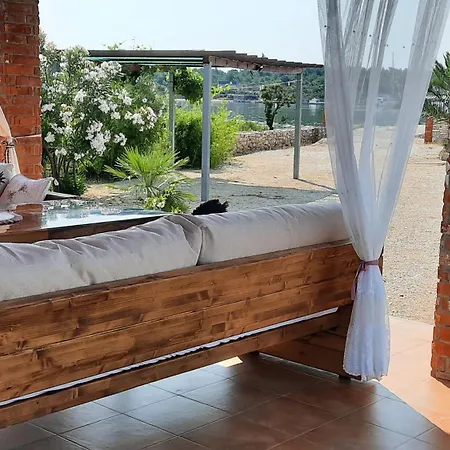 House Marina Grande * Betina (Sibenik-Knin)