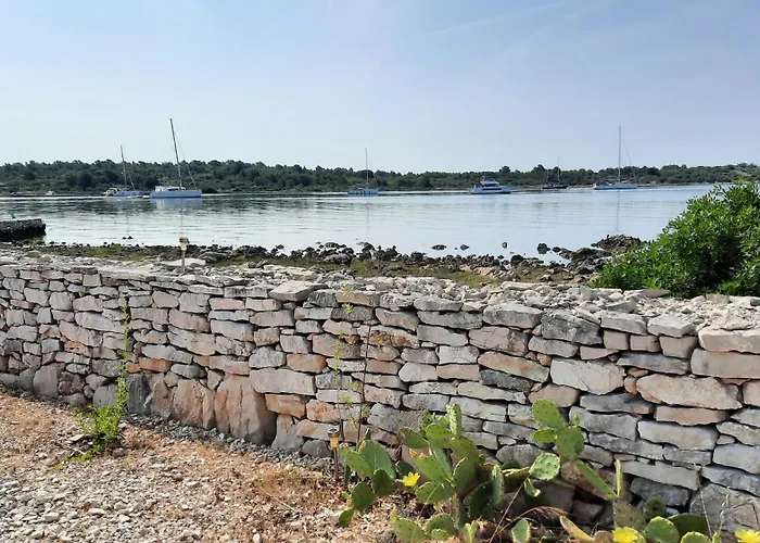 House Marina Grande * Betina (Sibenik-Knin)